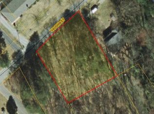 8517 Vaughn St, Stokesdale, NC 27357