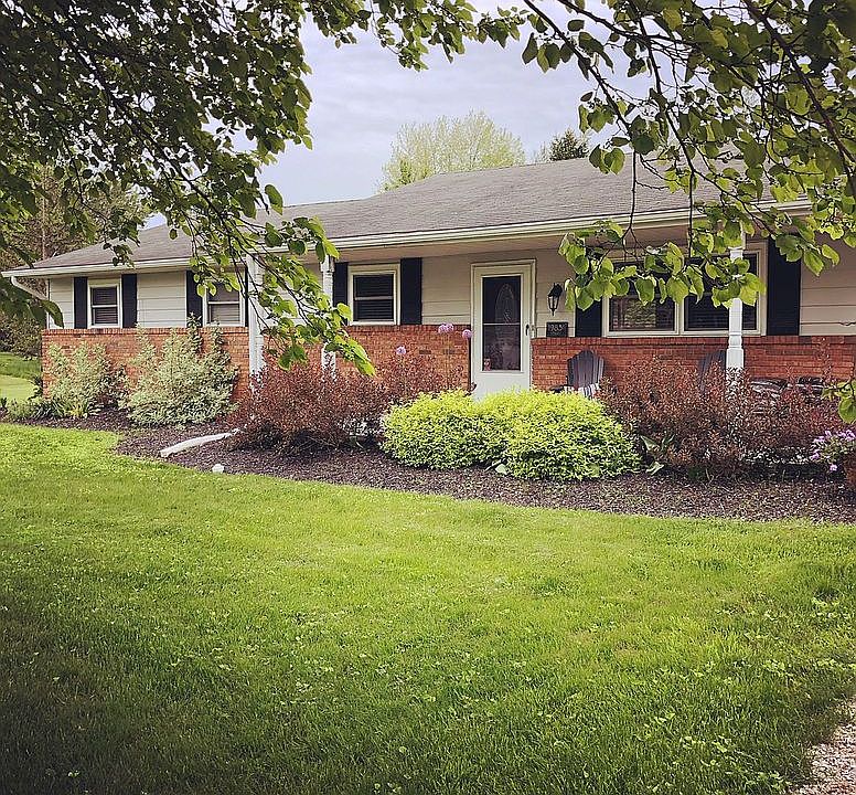 1st image of 19831 Parrott Blvd