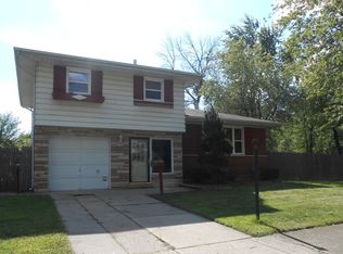 15315 Hamlin Ave, Midlothian, IL 60445