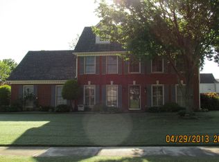 984 Moorefield Rd, Collierville, TN 38017