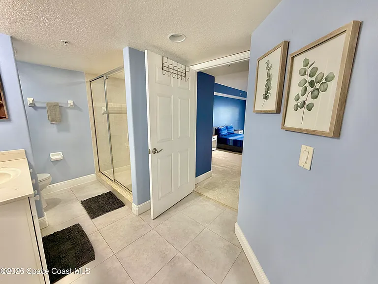 551 Casa Bella Dr #204 — Photo 35