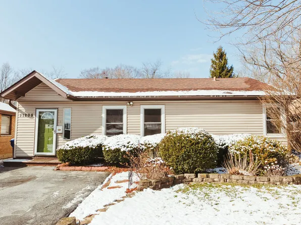 11208 Normandy Ave, Worth, IL 60482