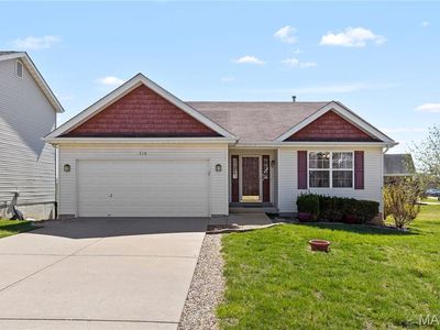 710 Phoenix Dr, O'Fallon, MO, 63368