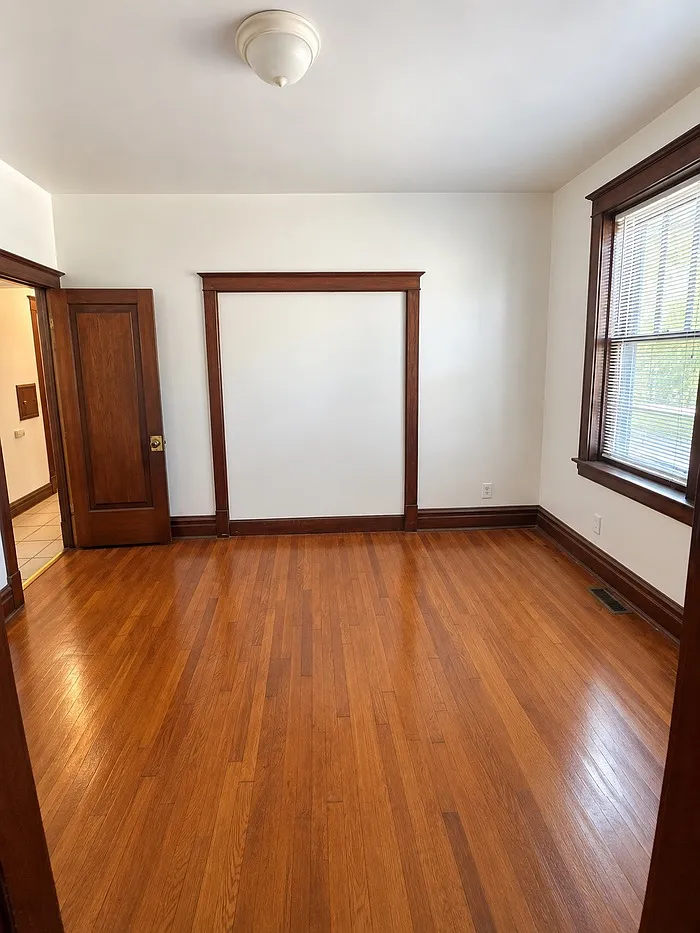 1 bed, 1.0 bath, 850 sqft, $650 — Photo 3