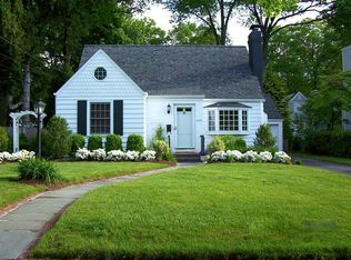 639 Albert Pl, Ridgewood, NJ 07450