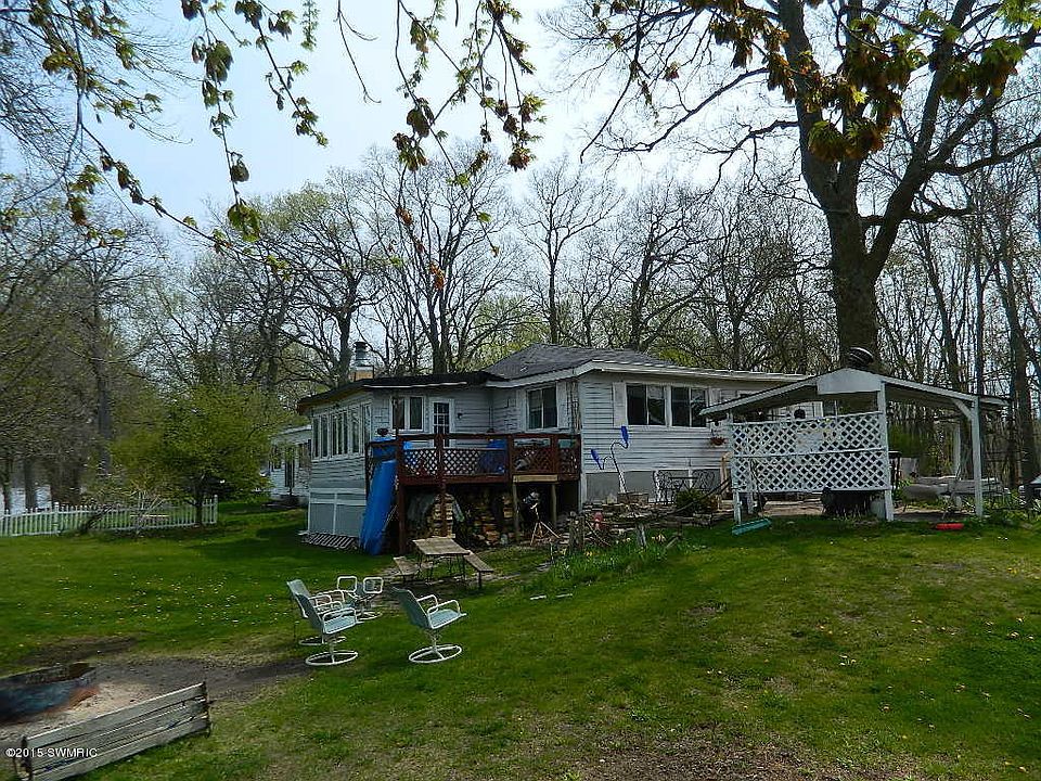 1st image of 4195 Willow Dr NE