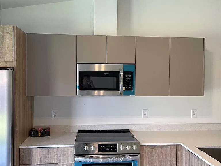4741 SW 135th Pl — Photo 5