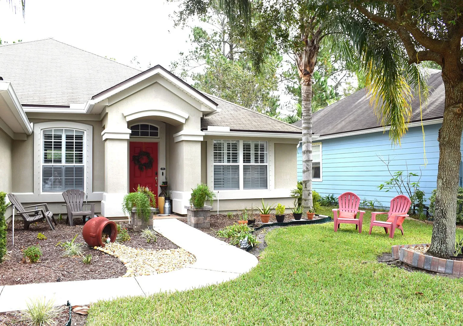 Beautiful 4 Bedroom 2 Bath Home Great Location To Beaches, Shopping & Highways! — Photo 4