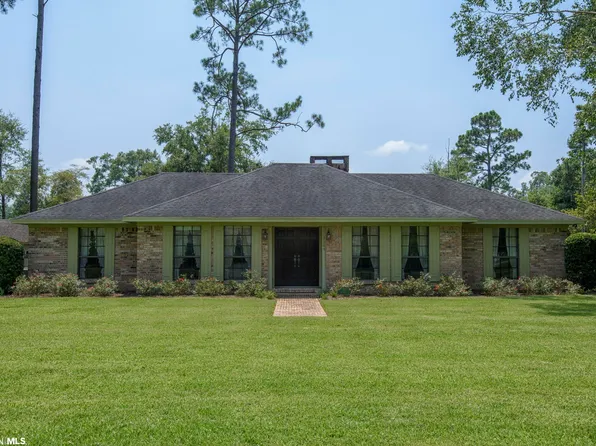 1209 Blackburn Ave, Bay Minette, AL 36507