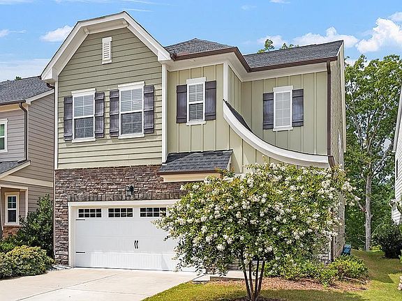 2nd image of 209 Baywind Dr