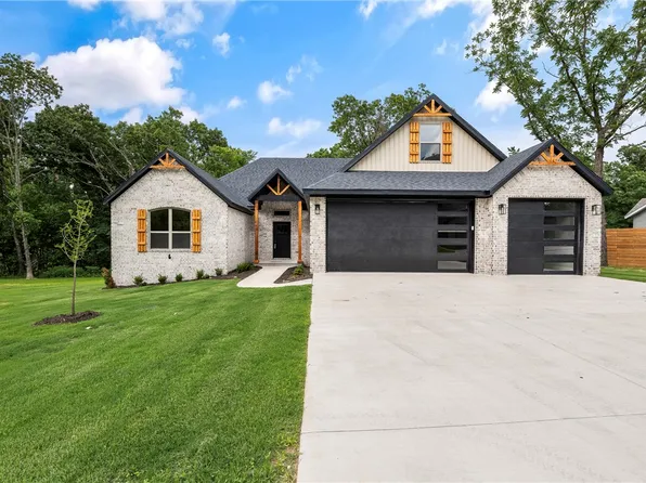 41 Coalburn Dr, Bella Vista, AR 72715