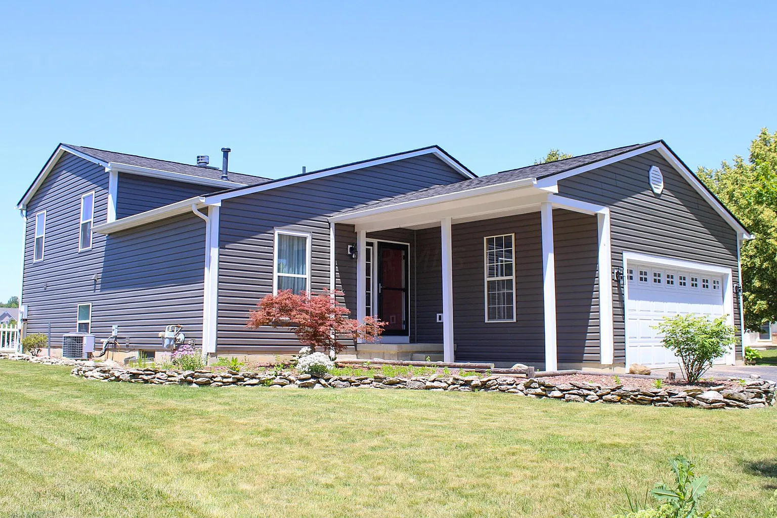 99 Glengary Dr photo 1