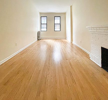 4th image of 52 W 56th St #3B