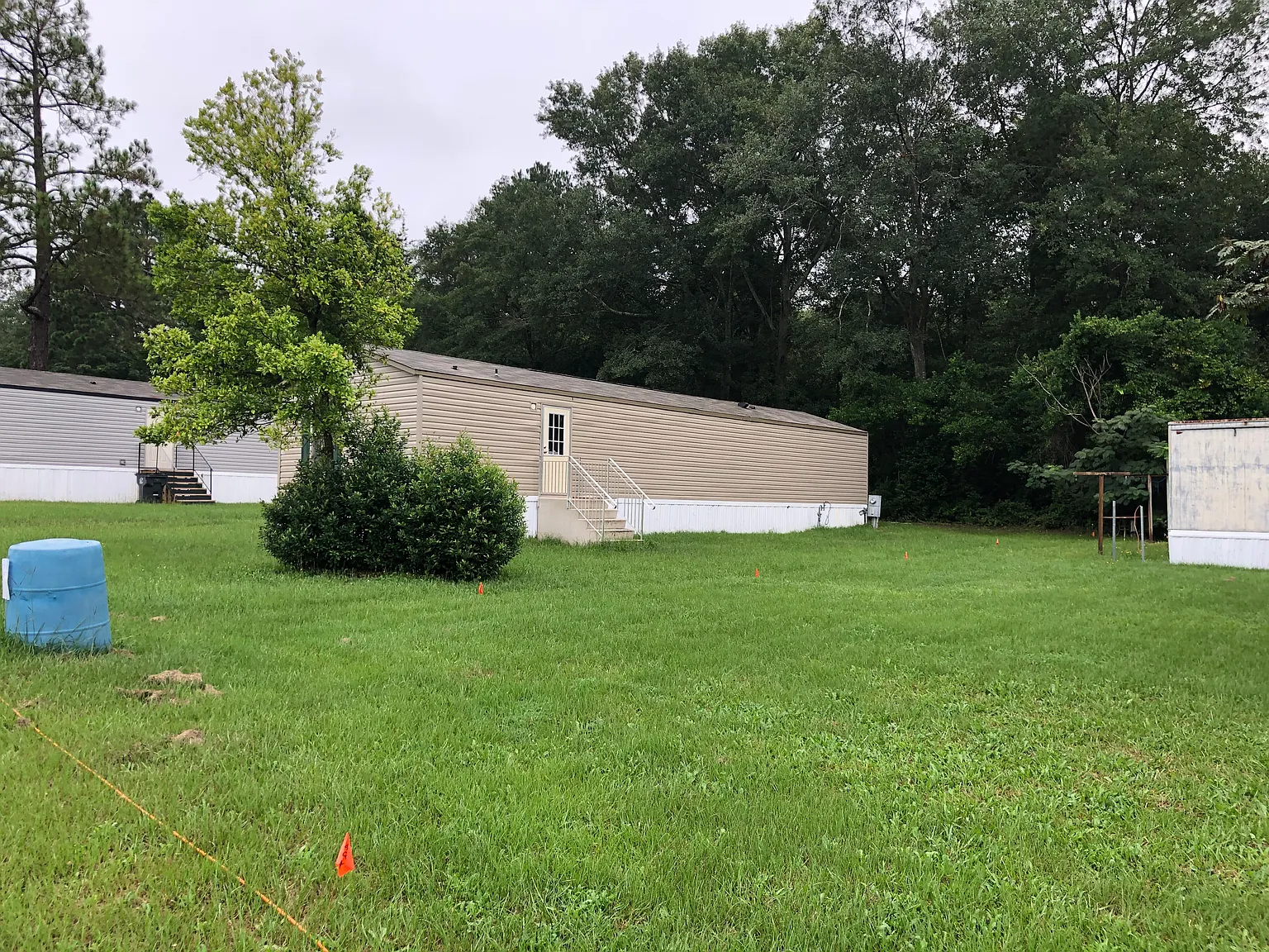 3 bed, 1088 sqft, $995 — Photo 2