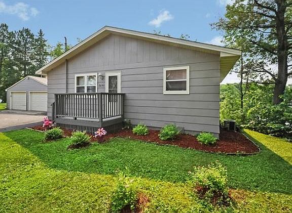 2nd image of 2090 Peninsula Dr
