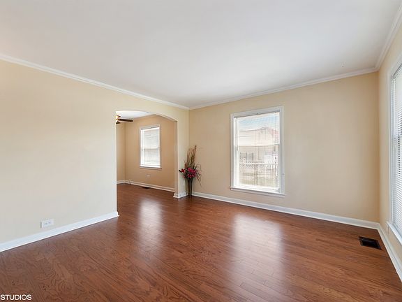 4th image of 1513 Broadway St #0