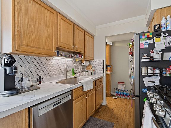 2nd image of 25842 Jeanette Ct