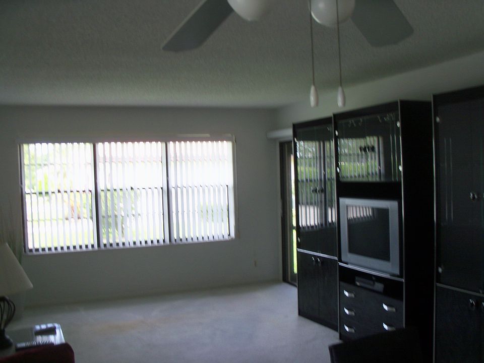 2nd image of 44 Bethesda Park Cir #K44