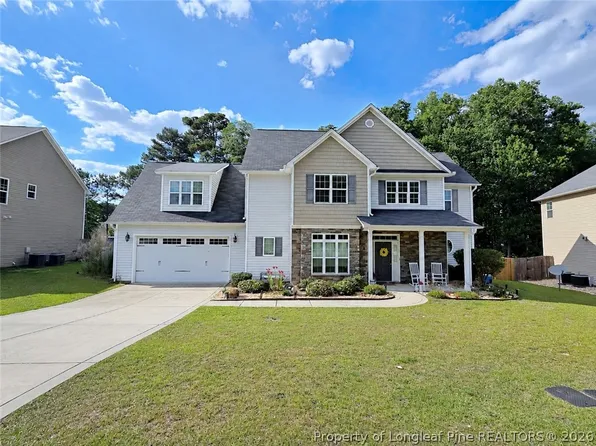 2450 Market Hill Dr, Fayetteville, NC 28306