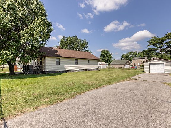 3rd image of 1209 Meridian Ave