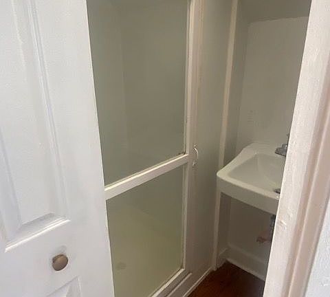 3rd image of 27 Benham St #2