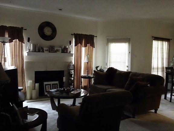 2nd image of 1700 Amelia Ct APT 512