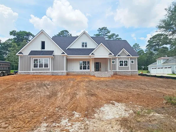 126 Pointer Dr, Leesburg, GA 31763