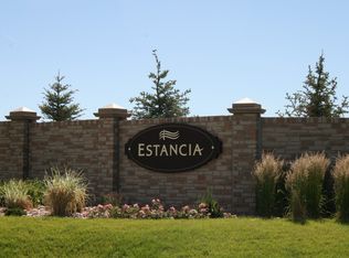 6727 S Dunkirk Ct, Centennial, CO 80016