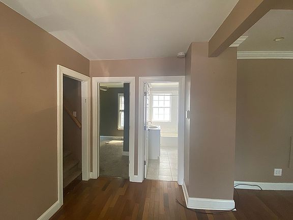 5th image of 79 S Highland Ave