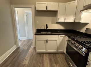 124 1/2 E Sibley St #30, Hammond, IN 46320