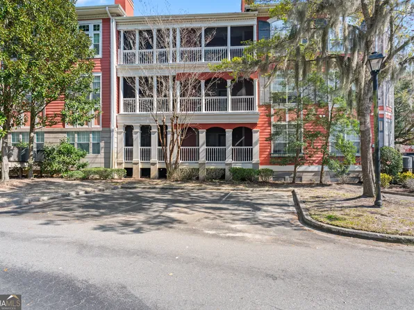 3035 Whitemarsh Way, Savannah, GA 31410