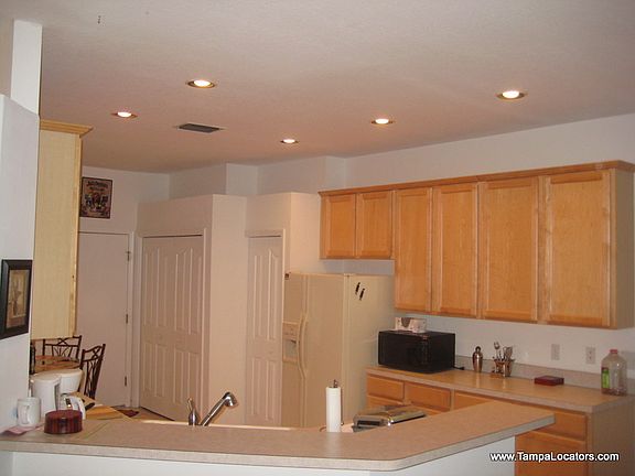 3rd image of 10029 Bucklin St