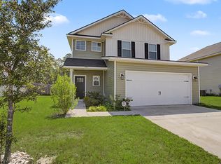 881 Grayson Ave, Hinesville, GA 31313