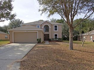978 Vanderbilt Dr, Eustis, FL 32726