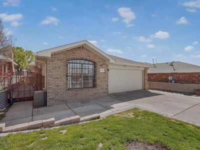 6944 Forest Hills Dr NE, Albuquerque, NM, 87109