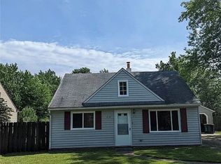 8182 Bellflower Rd, Mentor, OH 44060