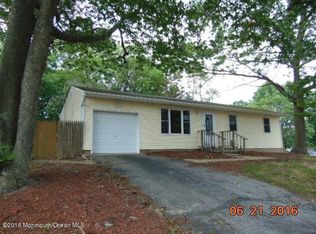 59 Mallard Rd, Bayville, NJ 08721