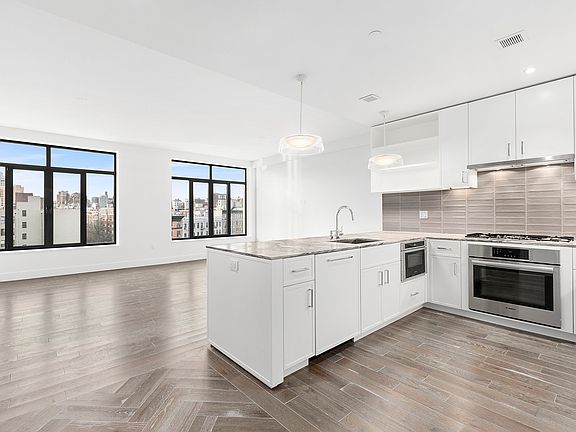 3rd image of 10 Lenox Ave #7CC