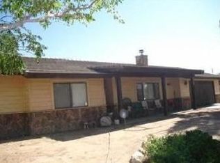 15583 Sycamore St, Hesperia, CA 92345
