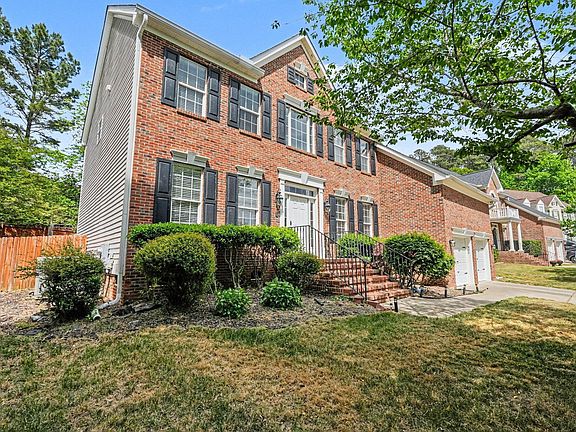 2nd image of 1808 Abby Knoll Dr