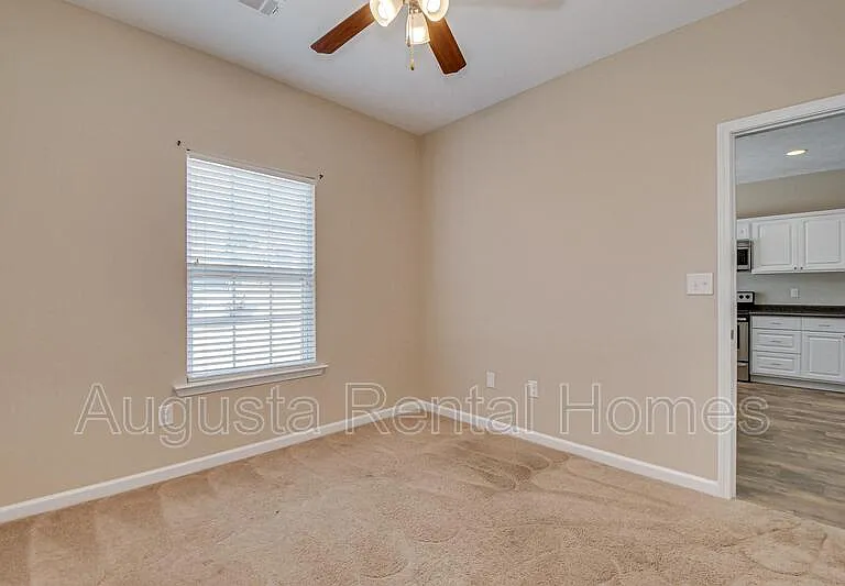 207 Old Berzelia Rd — Photo 17