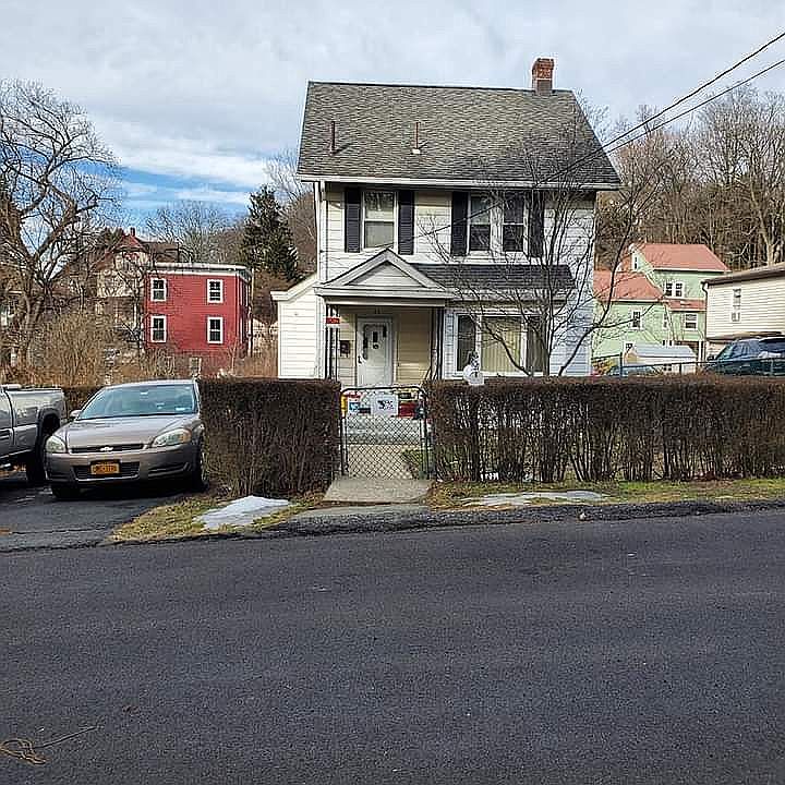 1st image of 25 Pine Close