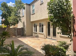 2922 N 48th Pl, Phoenix, AZ 85018