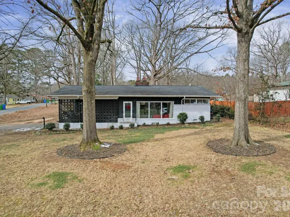 201 N Beverly Dr, Locust, NC 28097