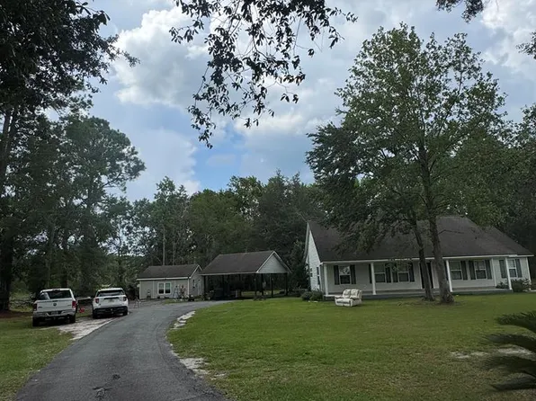 134 Edna Ln, Adel, GA 31620