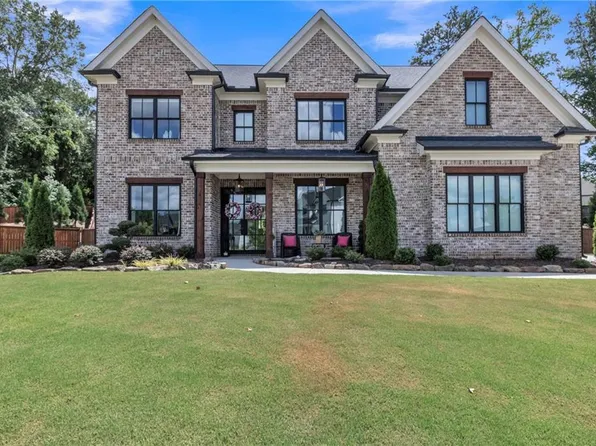 3334 Bogan Park Ct, Buford, GA 30519