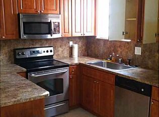 2241 NW 4th Ct, Pompano Beach, FL 33069