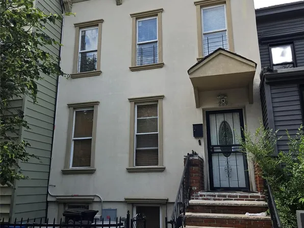 229 Macdougal Street, Brooklyn, NY 11233
