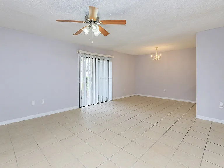 Winter Park Woods Apartments — Photo 14