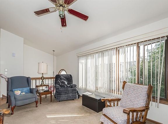 4th image of 9224 Drummond Dr #9224